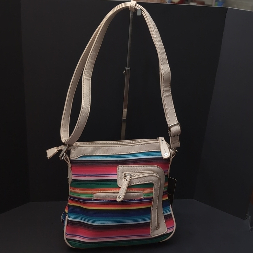 Cowgirl Trendy Women's Western Ivory Concealed Carry Crossbody Bag.